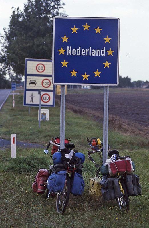 WT 1900 248-06 Netherlands.jpg